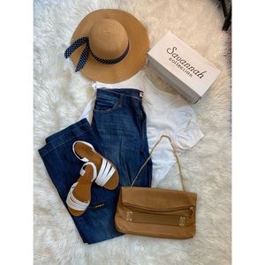 Wide fit white flip flops new